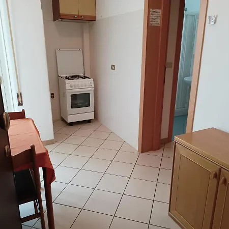 Carlotta Apartment *