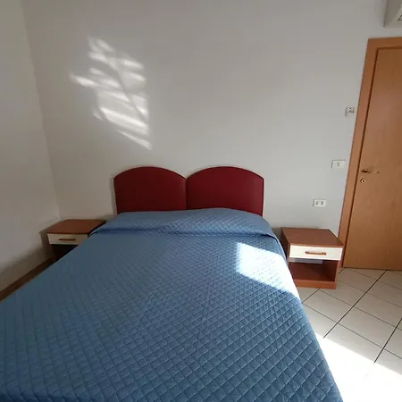 Carlotta Apartament Rimini