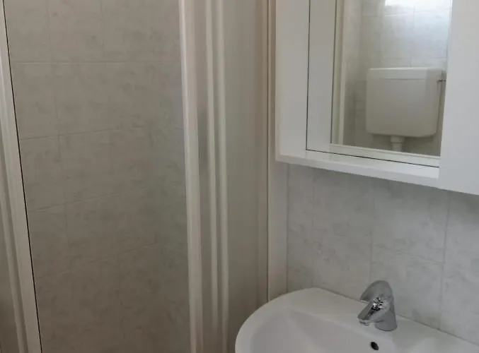 Carlotta Apartment *