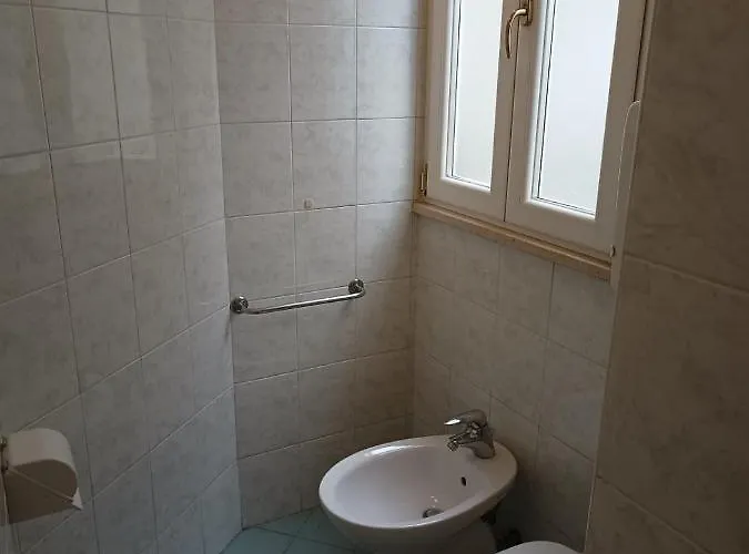 Carlotta Apartment *