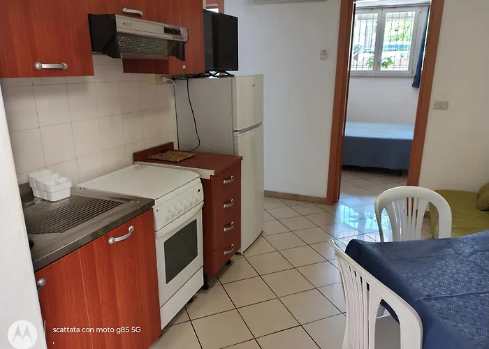 Carlotta Apartment *